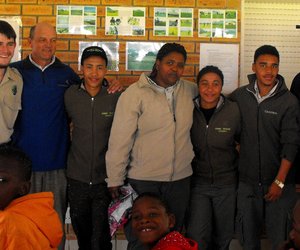 The trainee guides with Louis Willemse (second from right), FGASA instructor from Afritracks, and Susan Lochner (far left), Head of the Green Futures College at Grootbos.